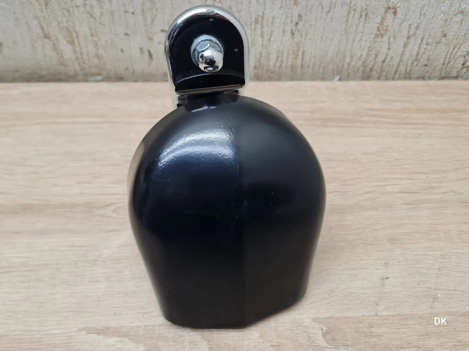 Harley Davidson Dyna Street Bob Horn Signal Cover